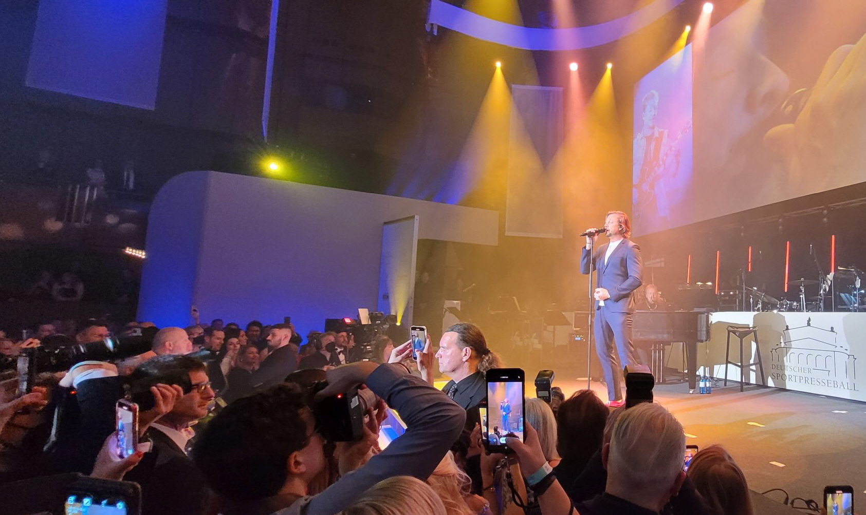 2021-11-06 Sportpresseball222
