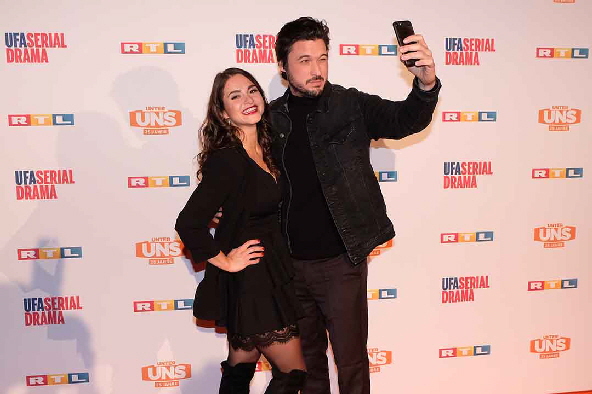 Antonia Michalsky (Saskia Huber) und Alexander Milo (Jakob Huber) 